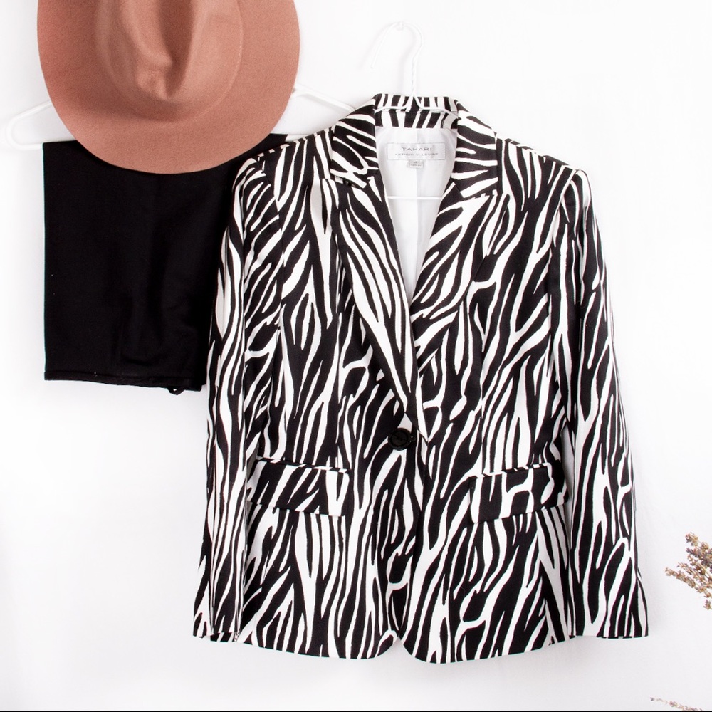 Tahari Asl Studio Zebra Print Blazer & Skirt Suit Set